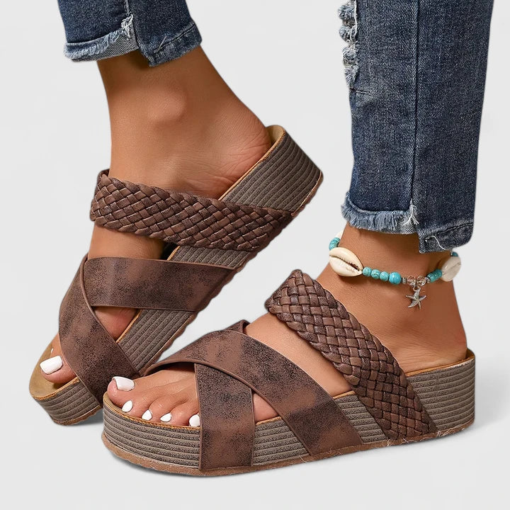 Danyzelle | Orthopedic Sandals Clara Monroe