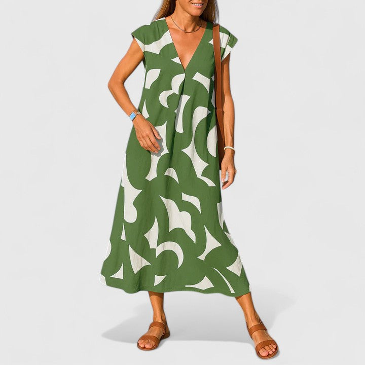 Koralia | Sophisticated V-Neck Dress Clara Monroe