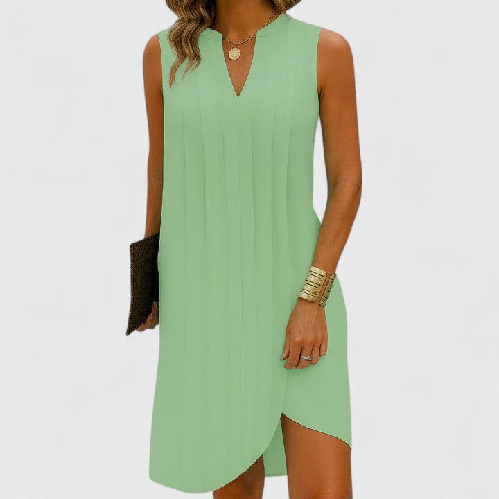 Clarhild™ | Elegant Flattering Dress with V-Neck Clara Monroe