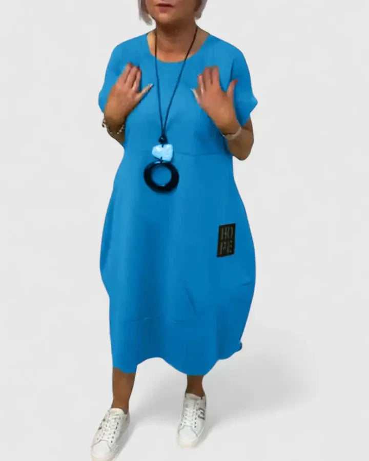 Thalyssiah | Comfortable Midi Dress Clara Monroe