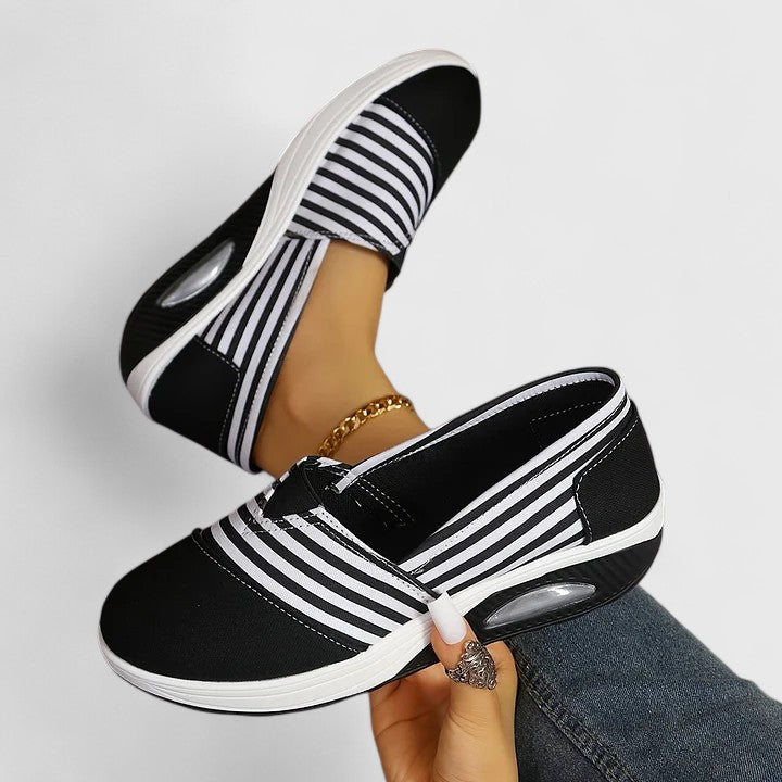 Julia | Orthopedic Sneakers Clara Monroe