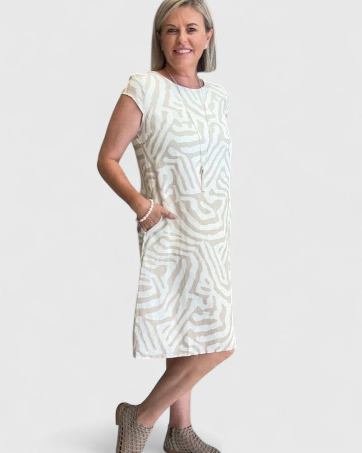 Marga | Comfortable Dress Clara Monroe