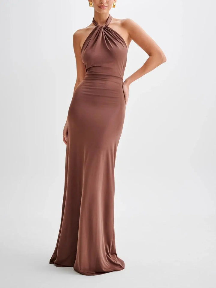 Anzhelia | Sophisticated Maxi Dress Clara Monroe