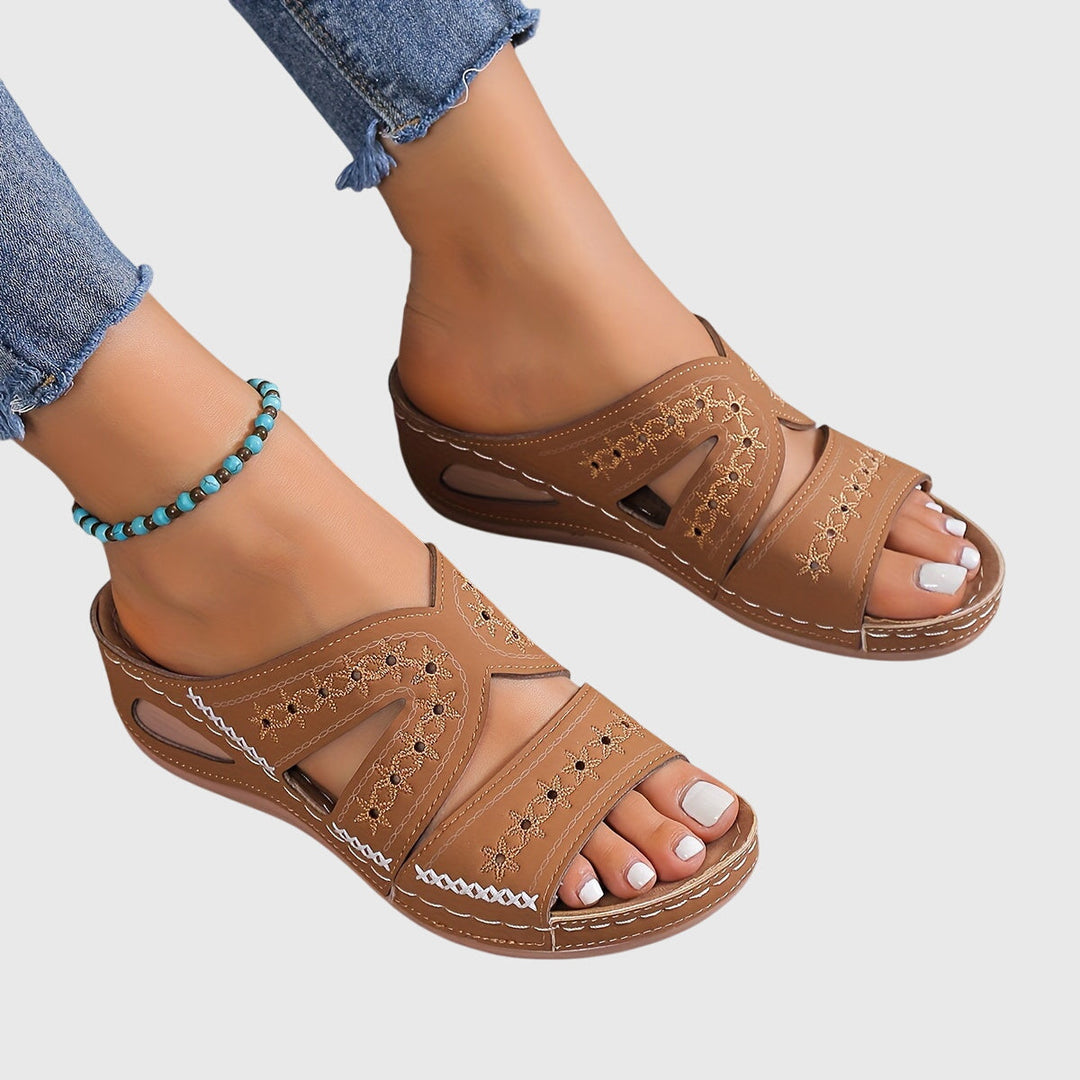 Noëlle™ Lightweight Orthopedic Sandals Clara Monroe