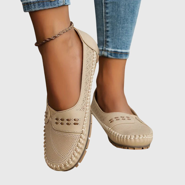 Maple™ | Orthopedic Shoes Clara Monroe
