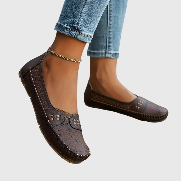 Maple™ | Orthopedic Shoes Clara Monroe