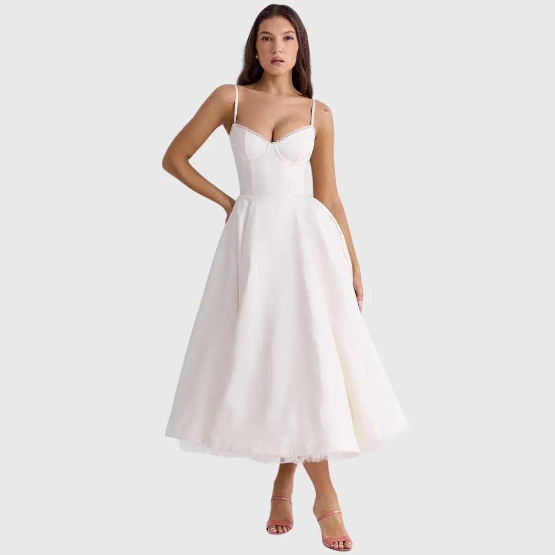 Jane™ | Elegant Maxi Dress Clara Monroe