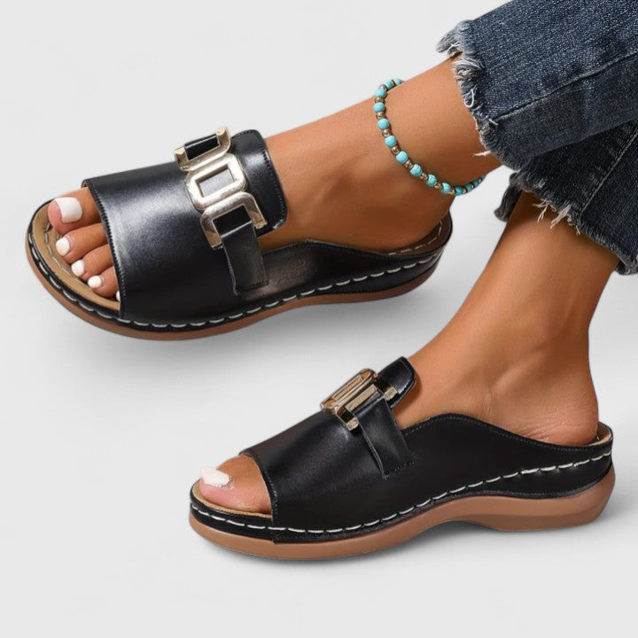 Sharpay | Sophisticated Sandals Clara Monroe