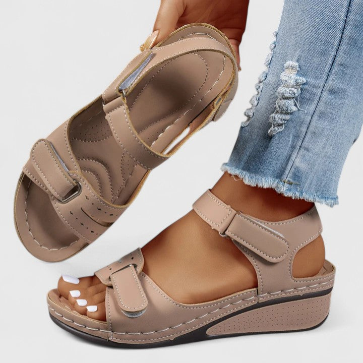 Emarise | Orthopedic Sandals Clara Monroe