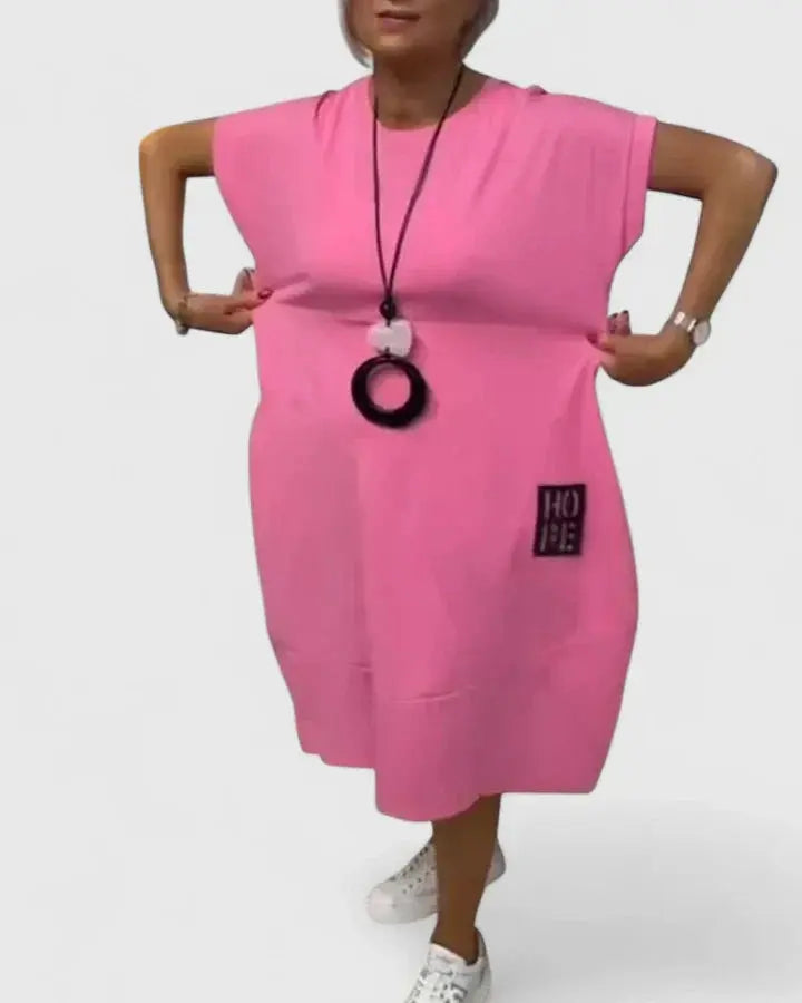 Thalyssiah | Comfortable Midi Dress Clara Monroe