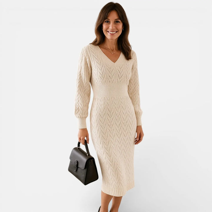Isadora Belle | Knitted Midi Dress with V-neck Clara Monroe