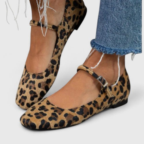 Arieth | Sophisticated Sandals Clara Monroe