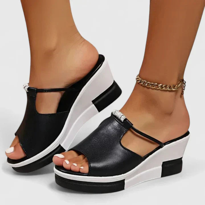 Florine | Orthopedic Sandals Clara Monroe