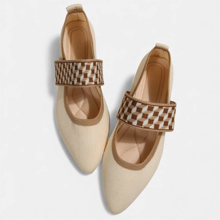 Arvia Point Flats Clara Monroe