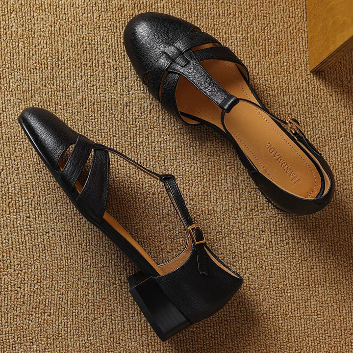 Hana | T-Bar Flats