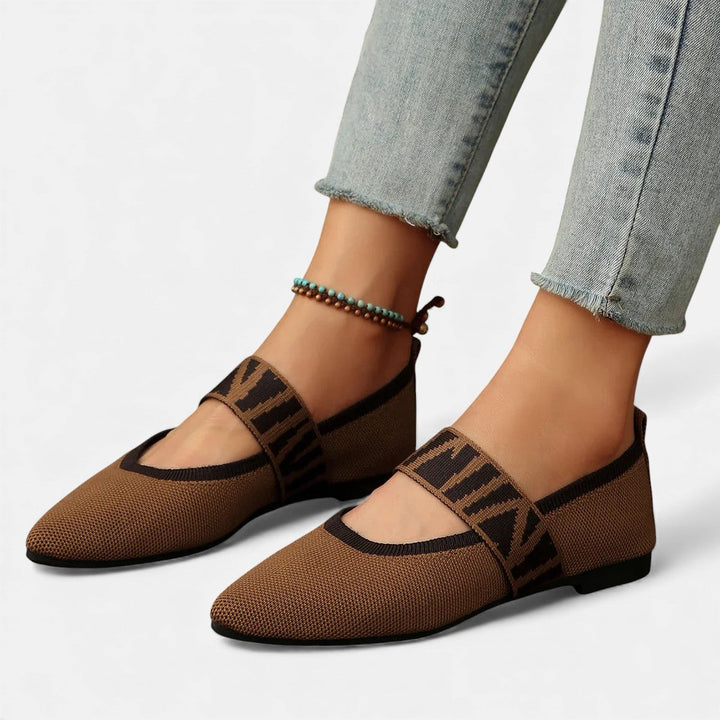 Arvia Point Flats Clara Monroe