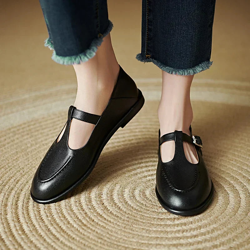Sarah | Low Heeled Pumps