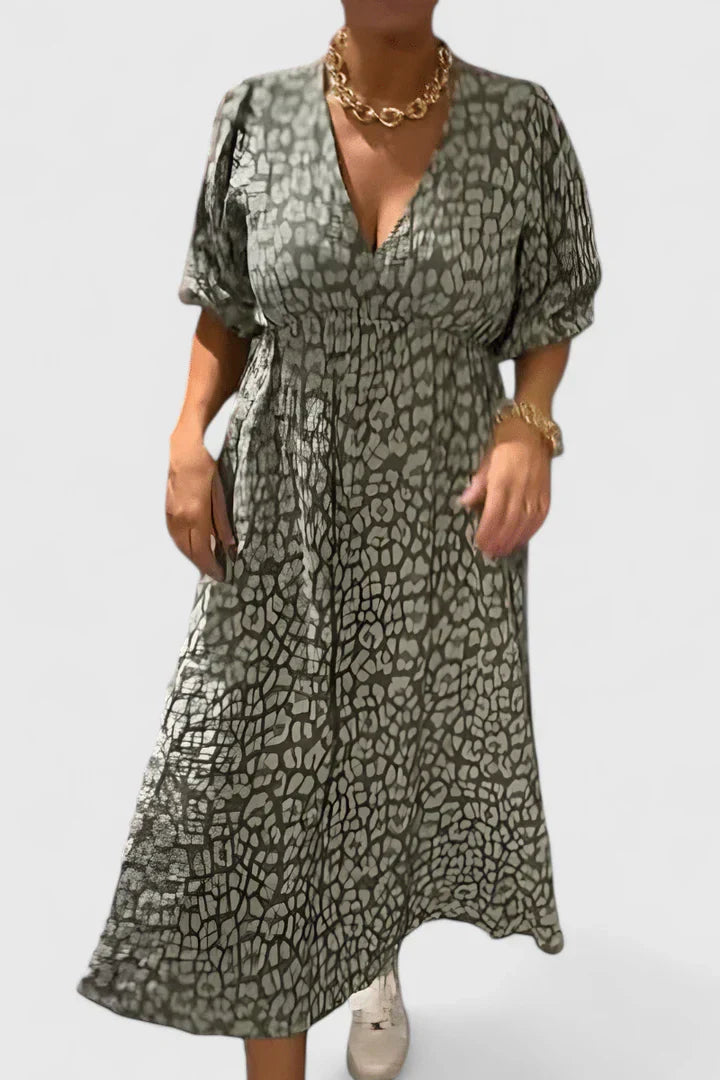 Hyssarah | Elegant Dress Clara Monroe