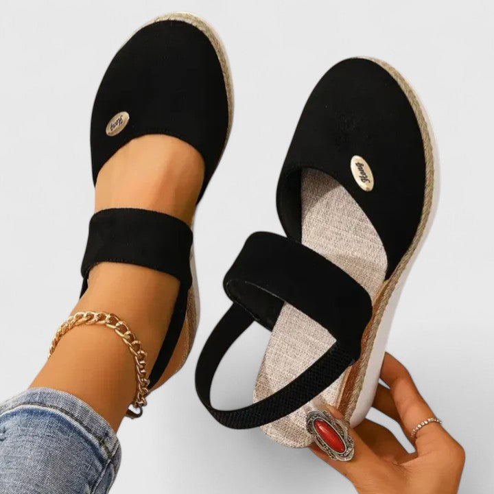 Cassaria | Sophisticated Sandals Clara Monroe
