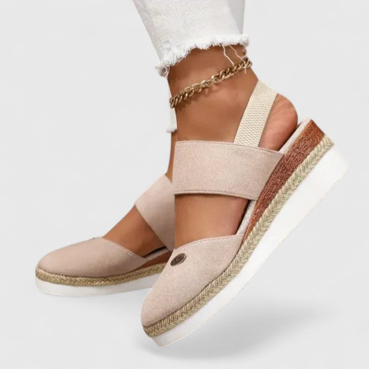 Cassaria | Sophisticated Sandals Clara Monroe