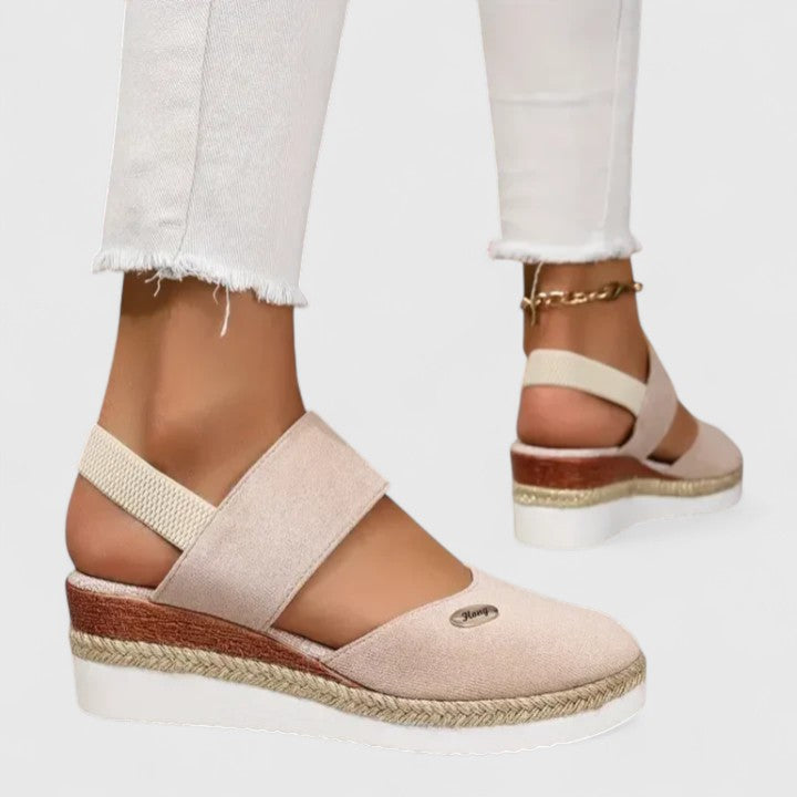 Cassaria | Sophisticated Sandals Clara Monroe
