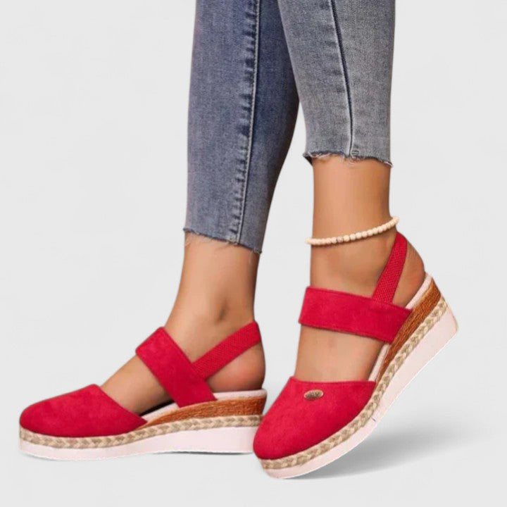 Cassaria | Sophisticated Sandals Clara Monroe