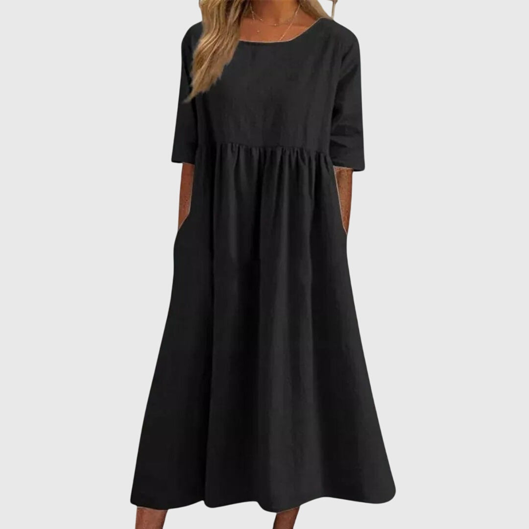 Haisley™ | Elegant Short-Sleeved Dress Clara Monroe