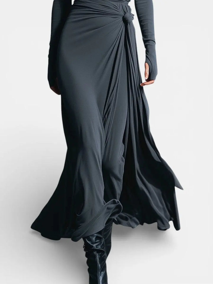 Naiara ❘ Maxi dress with side knot Clara Monroe