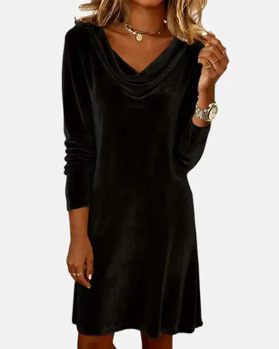 Celeste | Loose Fitting Velvet Dress Clara Monroe