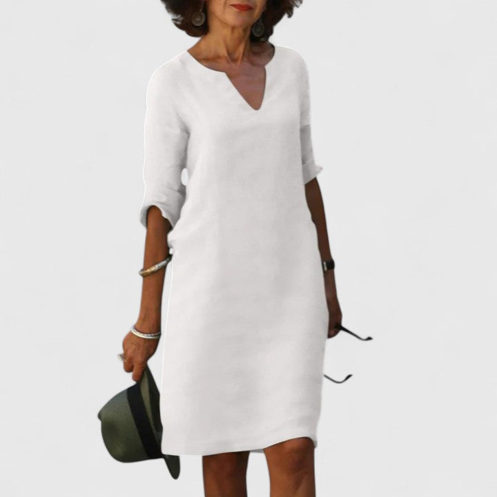 Taylor | Comfortable V-Neck Dress Clara Monroe
