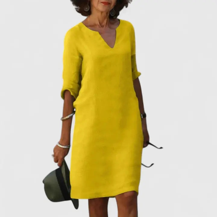 Taylor | Comfortable V-Neck Dress Clara Monroe