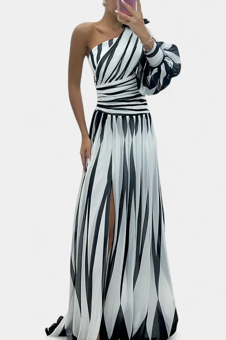 Aubryzah | Sophisticated Maxi Dress Clara Monroe